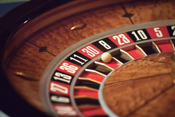 A Practical Guide to Choosing Between casino non aams Gaming Sites