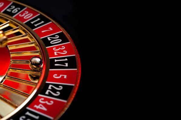 How Mobile Players Experience an online casino Singapore
